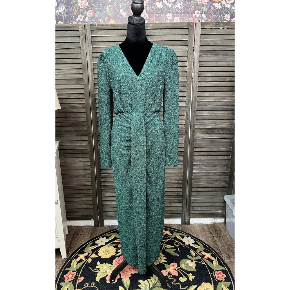 Petal & Pup Drama Queen Hunter Green Metallic Long Sleeve Slit Midi Dress M NWOT - Picture 3 of 9